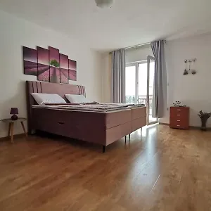 Apartment Franc