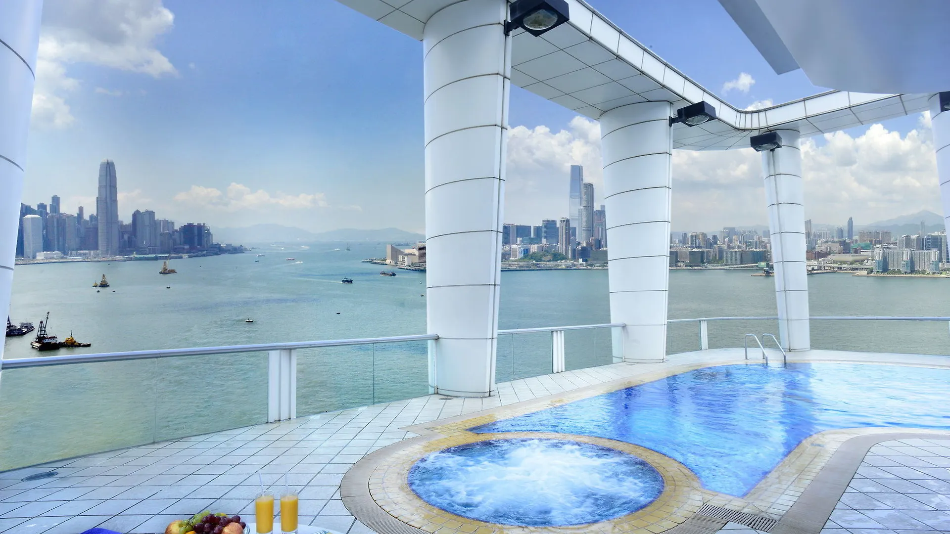Metropark Hotel Causeway Bay Hong Kong 4*,